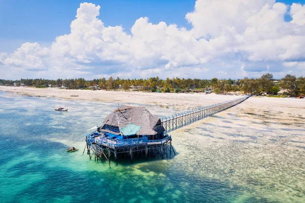 Заблудитесь Красоте Идиллического Пальмового Пляжа Занзибара Мерцающего Синего Океана Этой — стоковое фото
