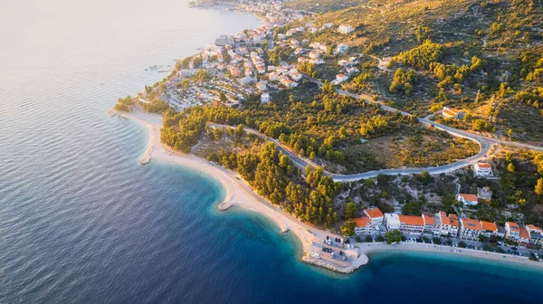 Красота Береговой Линии Пляжа Возле Брелы Бака Вода Хорватия Захвачена — стоковое фото