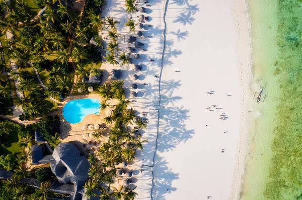 Água Mar Azul Turquesa Luxuoso Resort Praia Kiwengwa Zanzibar Tanzânia — Fotografia de Stock