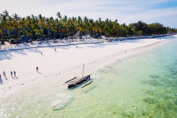 Aproveite Beleza Tirar Fôlego Costa Tropical Zanzibar Cima Como Barcos — Fotografia de Stock