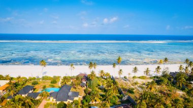 Zanzibar 'ın beyaz kumlu plajları tembel Zanzibar plaj yazlarını geçirmek için ideal yerlerdir..