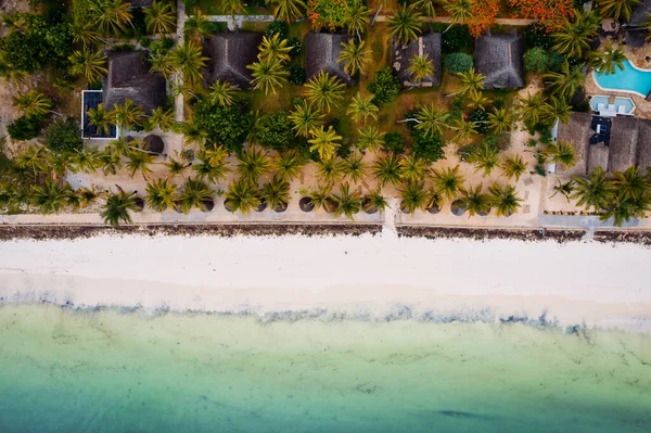 Meleg Időjárás Nyugodt Vizek Teszik Zanzibar Strandnyarakat Kedvelt Úticéljává Vízi — Stock Fotó