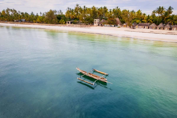 Clima Caldo Acque Calme Rendono Zanzibar Spiaggia Estati Una Destinazione — Foto Stock
