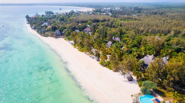 Rozkoszuj Się Czystym Pięknem Plaży Zanzibar Turkusowymi Wodami Dziewiczymi Białymi — Zdjęcie stockowe