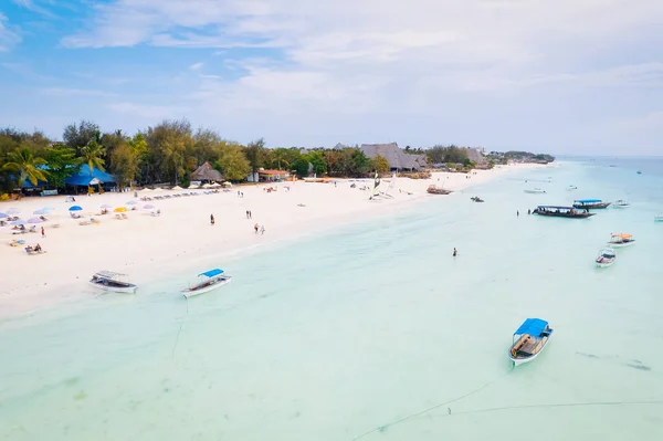 Brisa Refrescante Mar Durante Verões Praia Zanzibar Uma Pausa Bem — Fotografia de Stock