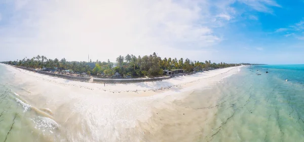 Повітряний Вид Пляжів Занзібара Відображає Суть Тропічного Раю Пальмами Парасолями — стокове фото