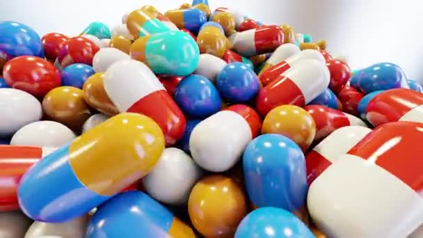 Realisztikus Különböző Színű Orvosi Tabletták Színes Kapszulák Fájdalomcsillapítók Antibiotikumok Vitaminok — Stock videók