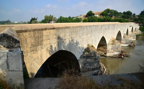 Die Historische Misis Brücke Befindet Sich Fluss Ceyhan Der Stadt — Stockfoto