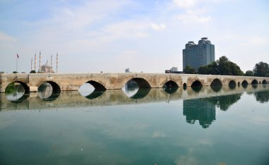 Tarihi Taş Köprüsü - Adana / TURKEY