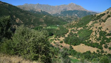 Hakkari-Semdinli otoyolu - TURKEY