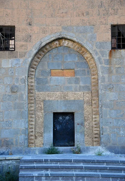 Βρίσκεται Στο Χακάρι Της Τουρκίας Meydan Madrasa Χτίστηκε 1700 — Φωτογραφία Αρχείου