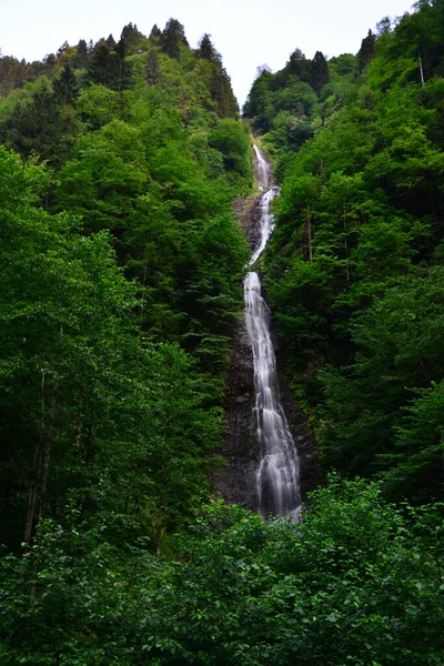 Localizado Rize Turquia Bulut Waterfall Dos Lugares Mais Visitados Região — Fotografia de Stock