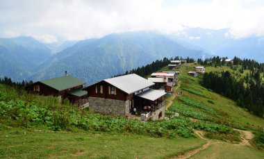 Türkiye 'nin Rize kentinde yer alan Pokut Platosu, bölgede en çok ziyaret edilen yerlerden biri..