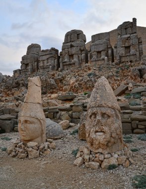 Nemrut Dağı Antik Şehir - TURKEY