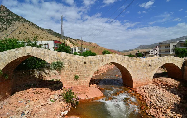 Γέφυρα Kasrik Που Βρίσκεται Στο Sirnak Της Τουρκίας Χτίστηκε Τον — Φωτογραφία Αρχείου
