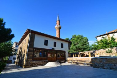 Türkiye 'nin Yozgat ilçesinde yer alan Baavuolu Camii 1800 yılında inşa edildi..