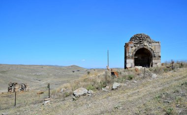 Tarihsel Behramah Kalesi ve Mezarları - Yozgat / TURKEY