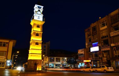 Yozgat, Türkiye 'de yer alan Saat Kulesi 1908 yılında dönemin belediye başkanı Tevfikizade Ahmet Bey tarafından inşa edildi..