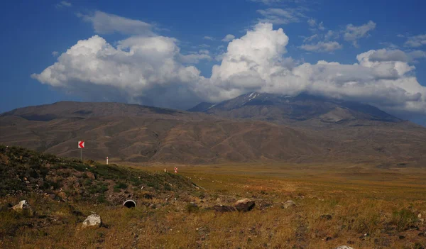 Ararat Dağı 137 Metre Türkiye Nin Yüksek Noktası — Stok fotoğraf
