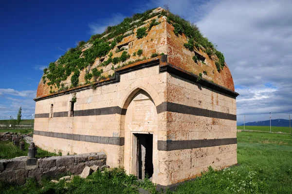 Situato Hamur Turchia Questo Mausoleo Stato Costruito Nel Xix Secolo — Foto Stock