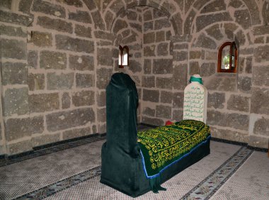 Bingöl, Türkiye 'deki Şeyh Ahmet Mezarı 19. yüzyılda inşa edildi. Olağanüstü mimarisiyle hayranlarını çekmeyi başarıyor..