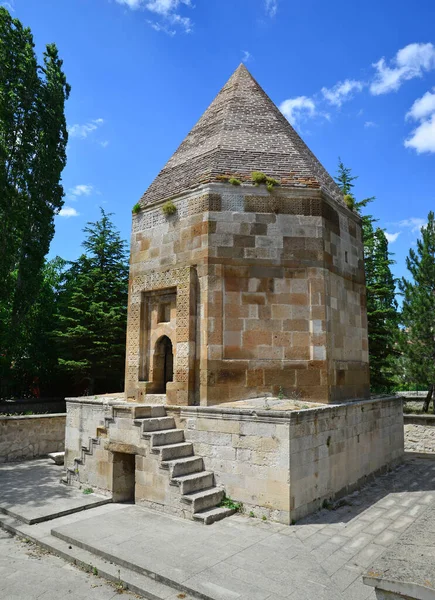 这个Kulliye位于Afyonkarahisar 建于奥斯曼时期 — 图库照片