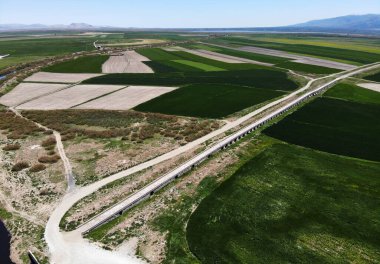 Türkiye 'nin Bolvadin kentinde yer alan Krkgz Köprüsü Bizans döneminde inşa edildi.