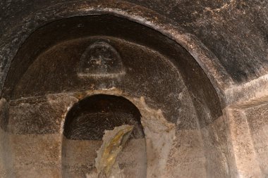 Yedikaplar yeraltı şehri - Afyonkarahisar