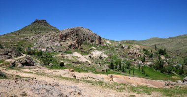 Sivrihisar, Aksaray, Türkiye 'de bulunan antik bir yerleşim yeridir..