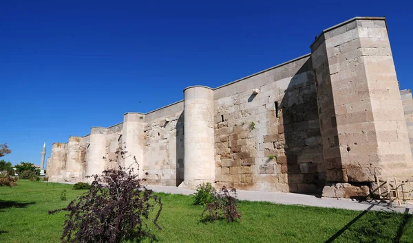 stock image Located in Aksaray, Turkey, Sultanhani caravanserai was built in the 13th century. It is one of the most important caravanserais in Turkey.