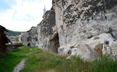 Located in Ankara, Turkey, the rock churches and houses of Mahkemeagacin are from the ancient period.