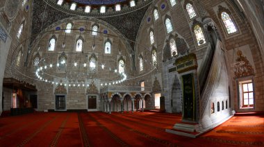 Türkiye 'nin Edirne kentinde yer alan 2. Beyazt Camii, 15. yüzyılda inşa edildi..