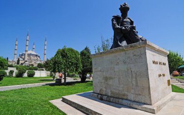 Türkiye 'nin Edirne kentindeki Selimiye Camii 16. yüzyılda inşa edilmiştir. Ülkedeki en önemli tarihi camilerden biridir..