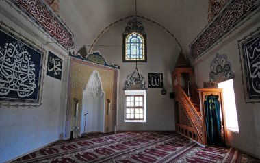 Türkiye 'nin Edirne kentinde yer alan Yıldırım Camii 14. yüzyılda inşa edildi..