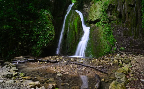 Водопад Актас Дужце Турция — стоковое фото