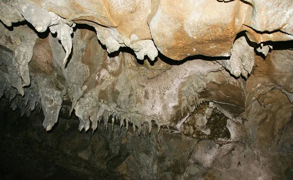 Grotte Sarikaya Situé Dans Ville Duzce Turquie Est Une Des — Photo