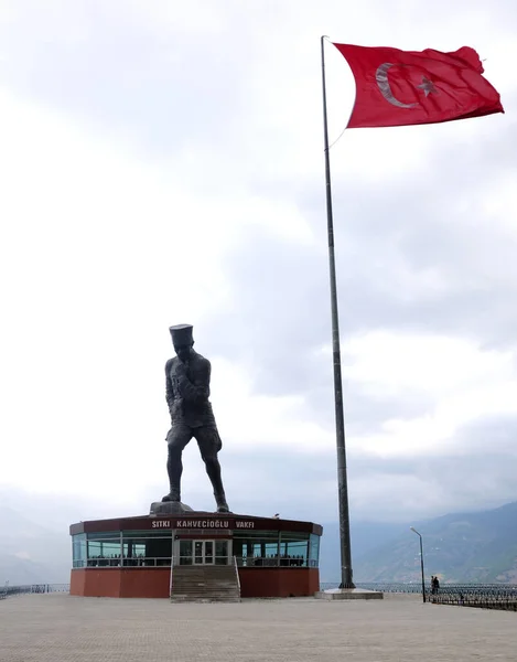 stock image Turkey's largest Ataturk statue is located in the city of Artvin at a place called Atatepe.