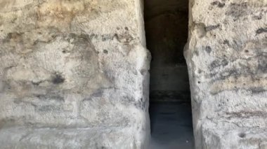 Yedikaplar yeraltı şehri - Afyonkarahisar