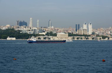 Tarihsel ve doğal zenginliğiyle Boğaz, dünyanın en önemli turizm merkezlerinden biridir..