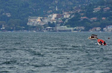 Tarihsel ve doğal zenginliğiyle Boğaz, dünyanın en önemli turizm merkezlerinden biridir..