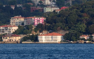 Tarihsel ve doğal zenginliğiyle Boğaz, dünyanın en önemli turizm merkezlerinden biridir..