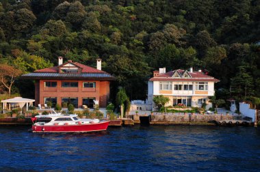 Tarihsel ve doğal zenginliğiyle Boğaz, dünyanın en önemli turizm merkezlerinden biridir..