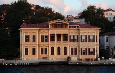 Tarihsel ve doğal zenginliğiyle Boğaz, dünyanın en önemli turizm merkezlerinden biridir..