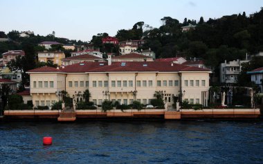 Tarihsel ve doğal zenginliğiyle Boğaz, dünyanın en önemli turizm merkezlerinden biridir..