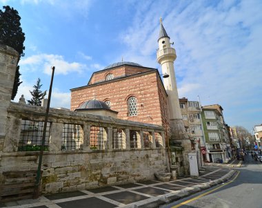 İstanbul 'un Uskudar ilçesinde yer alan Ahmediye Camii ve Kompleksi 1720 yılında Eminzade Hacı Ahmet Ağa tarafından inşa edildi..