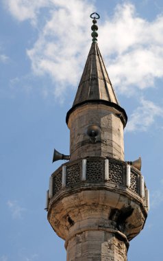İstanbul 'un Uskudar ilçesinde yer alan Ahmediye Camii ve Kompleksi 1720 yılında Eminzade Hacı Ahmet Ağa tarafından inşa edildi..