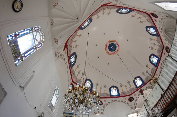 Situado Distrito Uskudar Estambul Mezquita Complejo Ahmediye Fue Construido 1720 — Foto de Stock