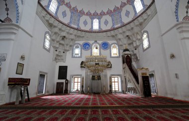 İstanbul, Türkiye 'deki Atik Ali Paşa Camii ve Kompleksi 1496 yılında inşa edildi..