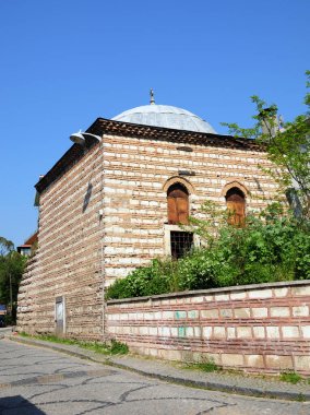 İstanbul, Türkiye 'de bulunan Atik Valide Camii ve Kompleksi 16. yüzyılda Mimar Sinan tarafından inşa edildi..