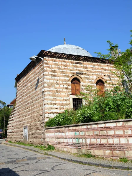 Atik Valide Moskén Och Komplexet Som Ligger Istanbul Turkiet Byggdes — Stockfoto